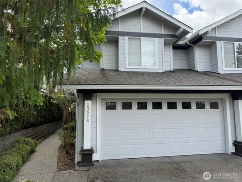 23979 Se 7th Ln, Sammamish, WA, 98074-3646 | Card Image