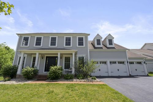 6871 Harper Ln, New Albany, OH, 43054-1122 | Card Image