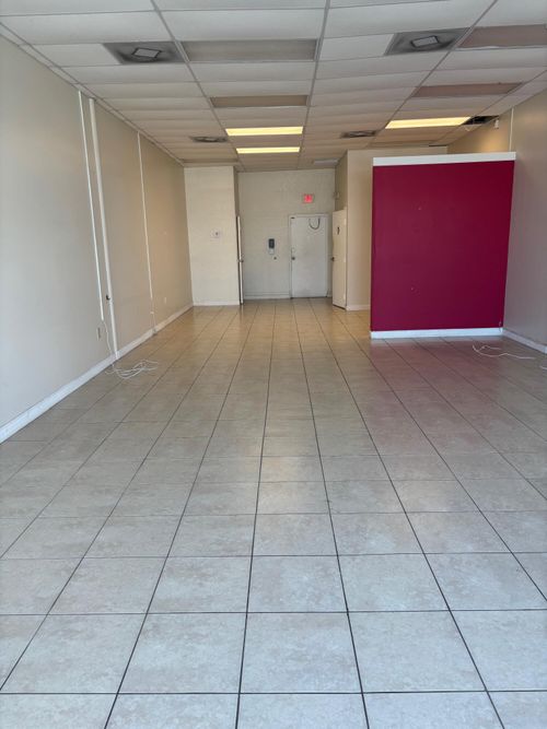 2930 Forest Hill Blvd, West Palm Beach, FL, 33406-5977 | Card Image