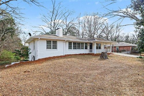 7120 S Sweetwater Rd, Lithia Springs, GA, 30122-2464 | Card Image