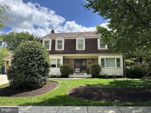 2107 Marlboro Dr, Alexandria, VA, 22304-1013 | Card Image