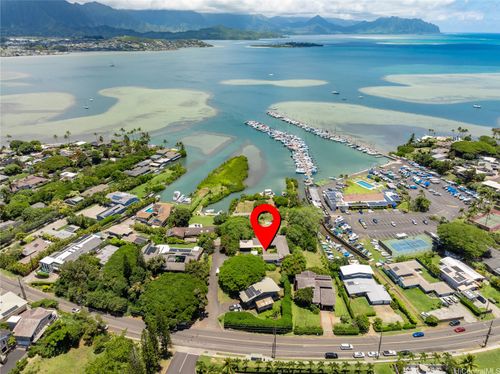 44-519 Kaneohe Bay Dr, Kaneohe, HI, 96744-2525 | Card Image