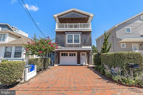 115 E 28th Street, SHIP BOTTOM, NJ, 08008 | Card Image