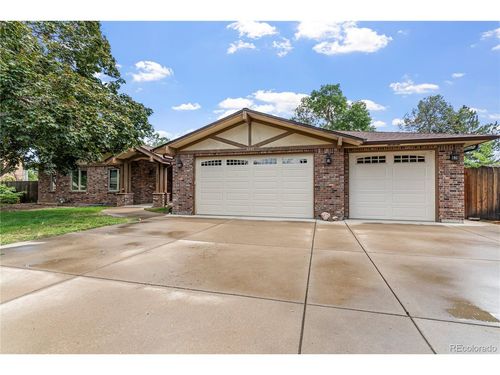 5598 Orion Cir, Golden, CO, 80403-1240 | Card Image