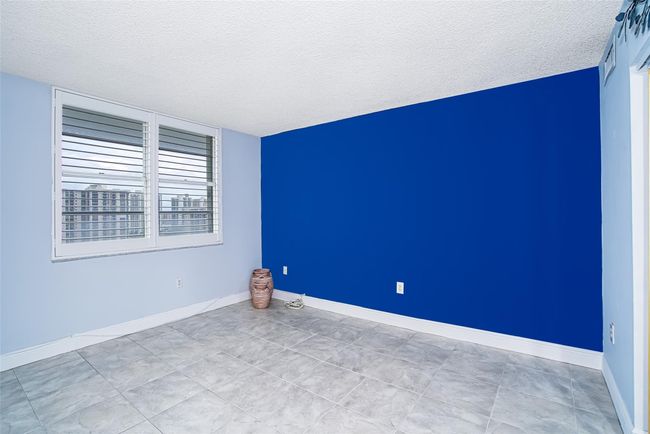 2014W - 2801 Ne 183rd St, Condo with 2 bedrooms, 2 bathrooms and null parking in Aventura FL | Image 5