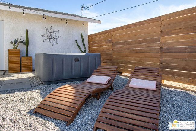 4742 Avenida La Flora Desierta, House other with 2 bedrooms, 1 bathrooms and 3 parking in Joshua Tree CA | Image 19
