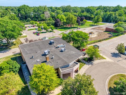 35000 Sims St, Wayne, MI, 48184-1231 | Card Image