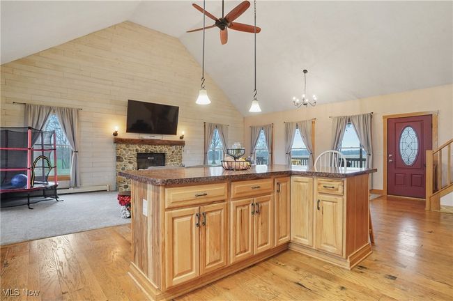2040 Swartz Rd, House other with 3 bedrooms, 3 bathrooms and null parking in Mogadore OH | Image 17