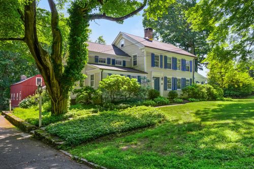 300 Ridgefield Rd, Wilton, CT, 06897-2329 | Card Image