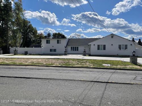 404 Deal Rd, OCEAN, NJ, 07712-3619 | Card Image