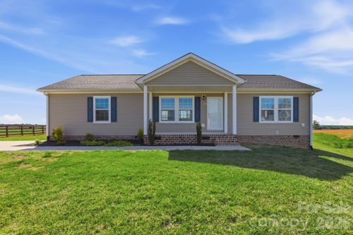 197 Burleson Pt, Woodleaf, NC, 27054-9801 | Card Image