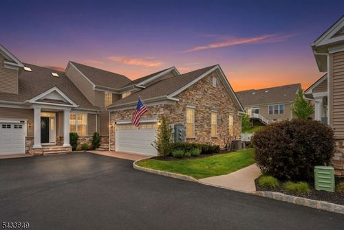 8 Van Cleef Dr, Whitehouse Station, NJ, 08889-3745 | Card Image
