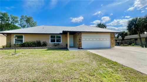 757 Beard Ave, SEBASTIAN, FL, 32958-4811 | Card Image