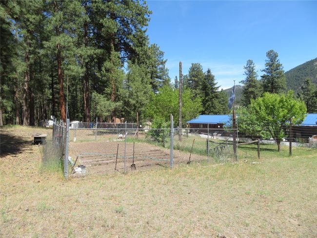 13567 Rosco Rd, House other with 3 bedrooms, 2 bathrooms and null parking in Alberton MT | Image 19