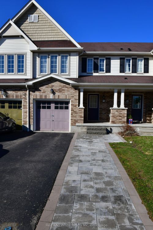 94 Shallow Creek Rd, Breslau, ON, N0B1M0 | Card Image