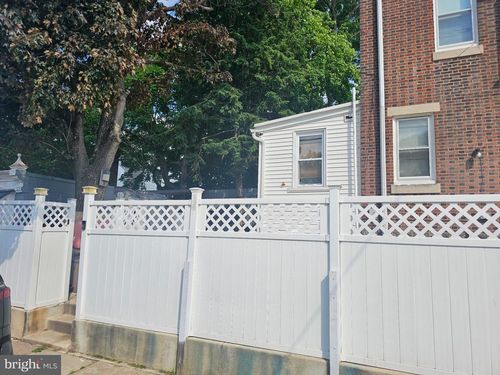 401 Fanshawe St, PHILADELPHIA, PA, 19111-4607 | Card Image