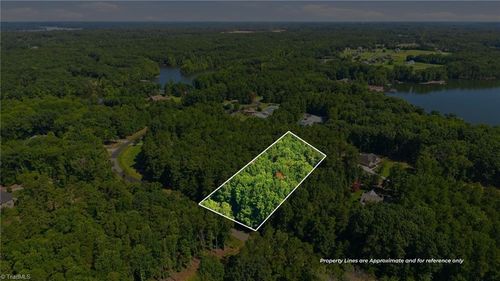 1057 Scout Rd, Lexington, NC, 27292-5497 | Card Image