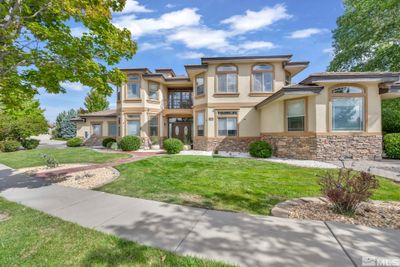 6752 Eagle Wing Circle, House other with 6 bedrooms, 5 bathrooms and null parking in Sparks NV | Image 2