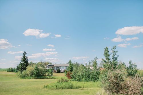 21242 Twp Rd 37-4, Rural Stettler No. 6, County of, AB, T0C2L0 | Card Image