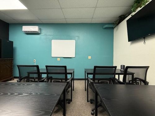 c-110 W Spring St, Neosho, MO, 64850-1720 | Card Image