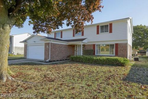 29230 Bermuda Ln, Southfield, MI, 48076-5217 | Card Image