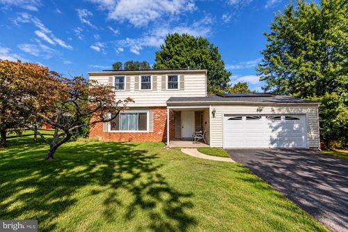 10 Bull Run Rd, LAUREL SPRINGS, NJ, 08021-2711 | Card Image