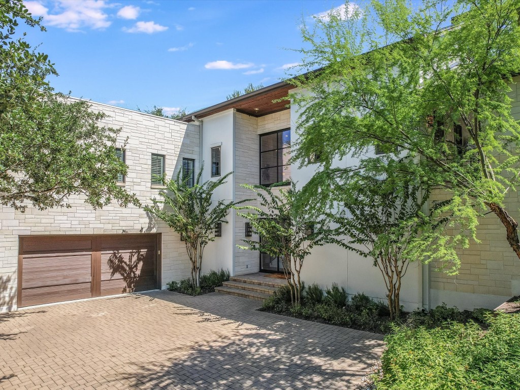 Pecos St, Austin, TX 78703