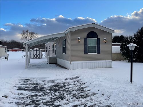 1077 Wish Cir, East Aurora, NY, 14052-9688 | Card Image