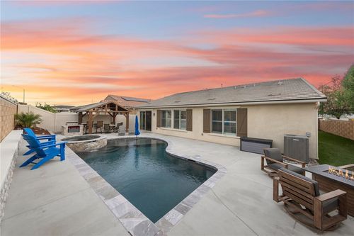 28300 Coral Dune Dr, Menifee, CA, 92584 | Card Image