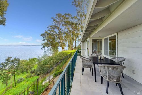 1820 Point San Pedro Rd, San Rafael, CA, 94901-8316 | Card Image