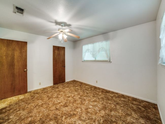 235 Wedgewood Ln, Home with 2 bedrooms, 2 bathrooms and 2 parking in Kerrville TX | Image 19