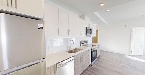 1205-1333 Weber St E, Kitchener, ON, N2A0M5 | Card Image