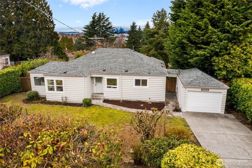 1900 S 104th St, Seattle, WA, 98168-1650 | Card Image