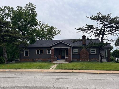 4901 Antioch Rd, Overland Park, KS, 66203-1312 | Card Image
