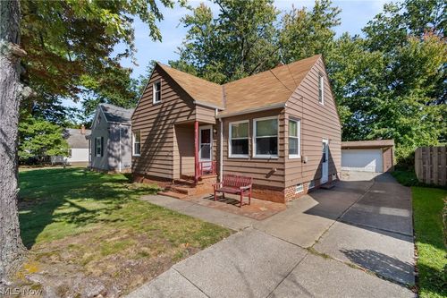 481 E 250th Street, Euclid, OH, 44132 | Card Image