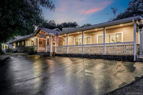 1755 W Edmundson Ave, Morgan Hill, CA, 95037-9674 | Card Image