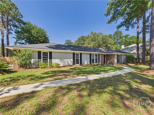 211 Christie Rd, Savannah, GA, 31410-2334 | Card Image