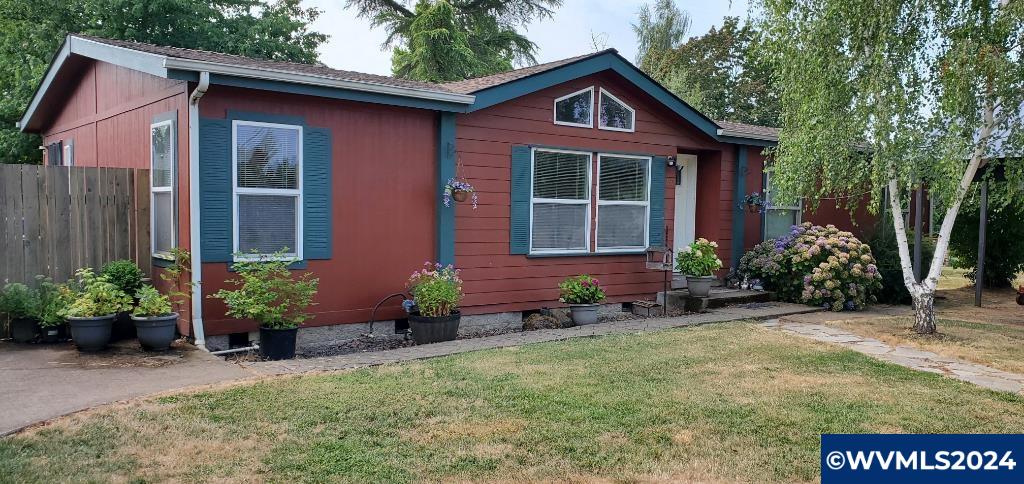 Walker Rd, Salem, OR 97305