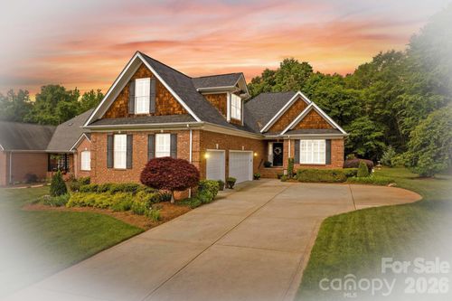 7767 St Andrews Ln, Stanley, NC, 28164-5704 | Card Image