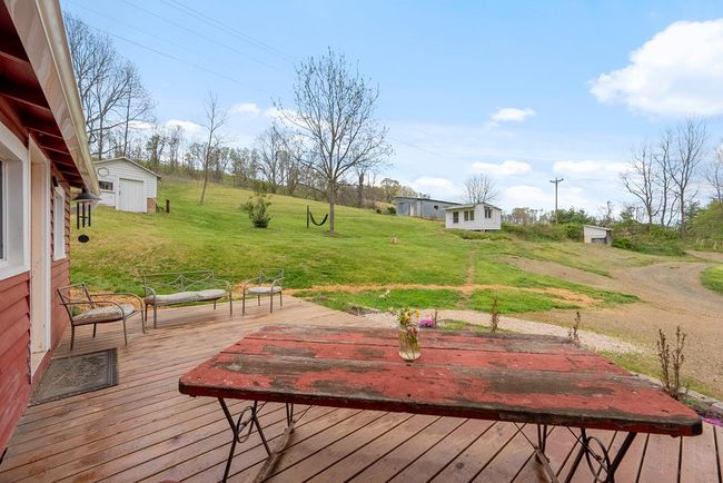 860 Floyd Hwy S, House other with 3 bedrooms, 2 bathrooms and null parking in Floyd VA | Image 49