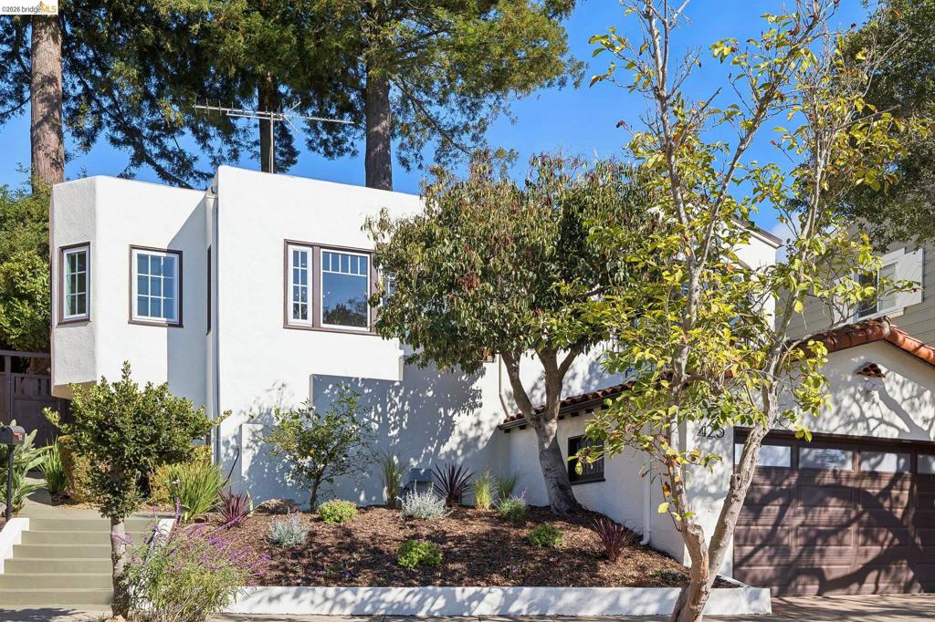 425 Kentucky Ave, For Sale in Berkeley - eXp Realty