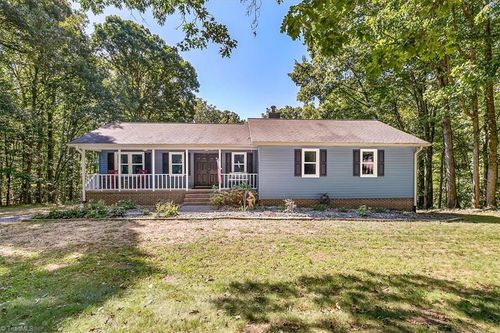 1917 Scalesville Rd, Summerfield, NC, 27358-9708 | Card Image