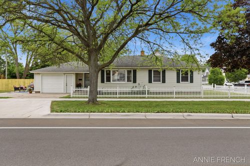 510 Van Raalte Ave, Holland, MI, 49423-4038 | Card Image