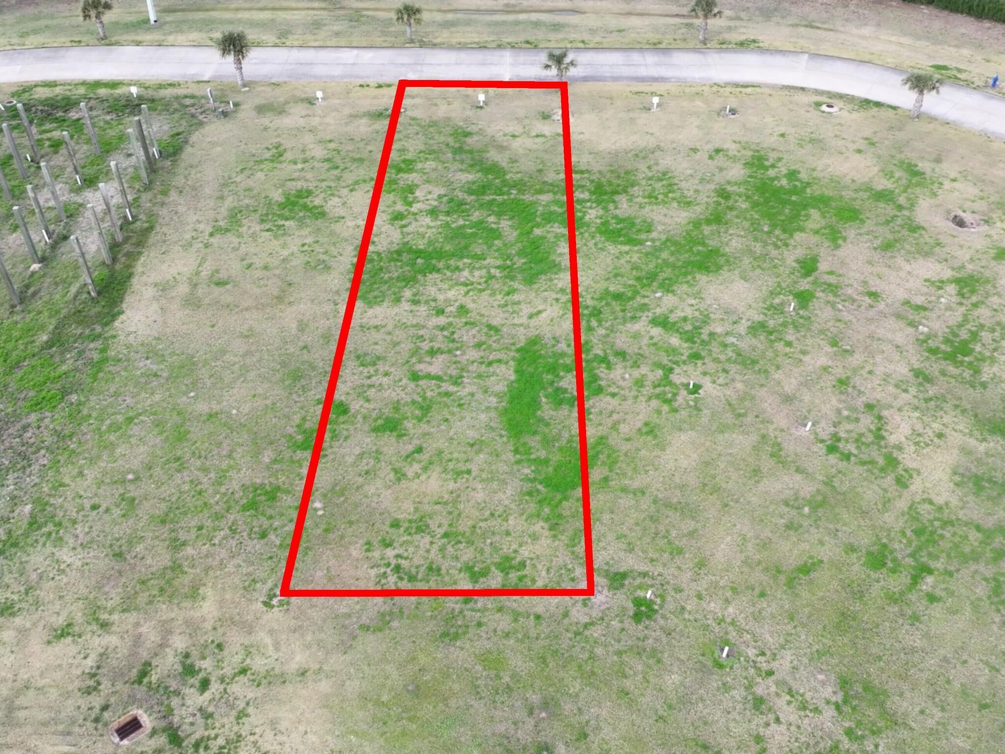 Land in Gilchrist 4