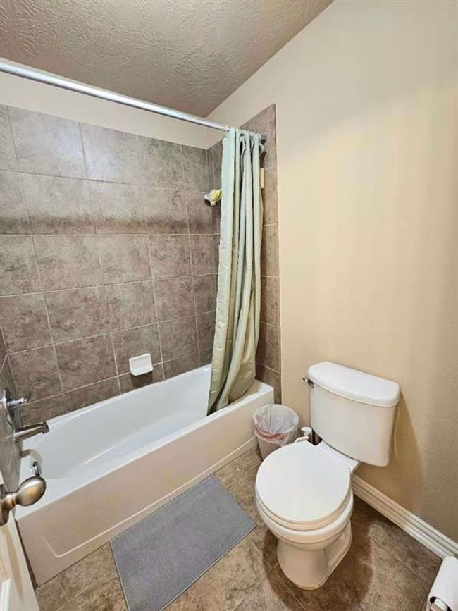 9617 Landon Lake Dr, House other with 4 bedrooms, 3 bathrooms and 2 parking in Pearland TX | Image 25