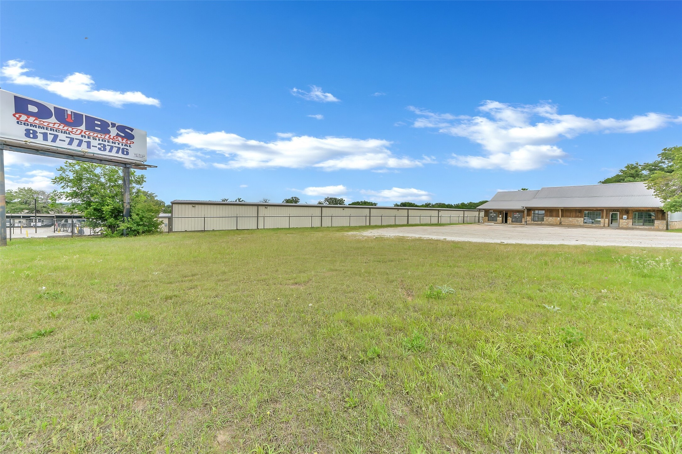 Commercial Sale in Azle