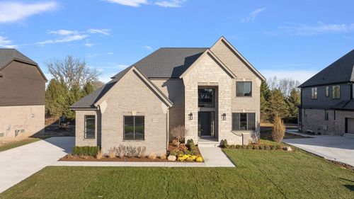 57116 Veridian Blvd, Washington Township, MI, 48094-4019 | Card Image