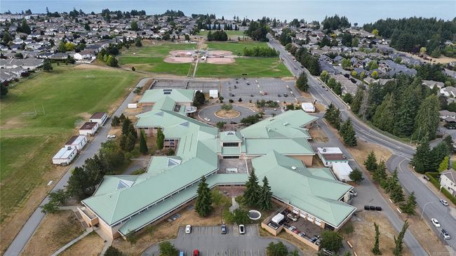 Walking distance to Dover Bay High | Image 56