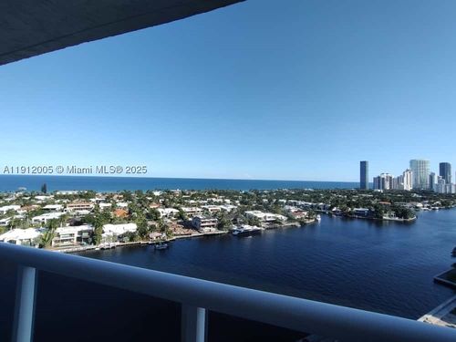 2047-20515 E Country Club Dr, Aventura, FL, 33180-3046 | Card Image