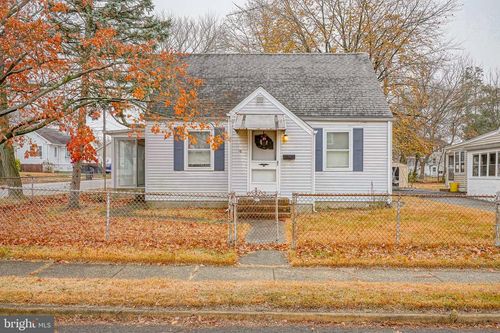 78 S Poplar Avenue, Maple Shade, NJ, 08052 | Card Image